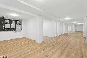 55 Hawkins St, Newark, NJ 07105 - Photo 45