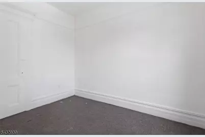 55 Hawkins St, Newark, NJ 07105 - Photo 23