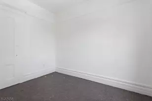 55 Hawkins St, Newark, NJ 07105 - Photo 23