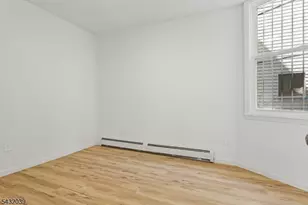 55 Hawkins St, Newark, NJ 07105 - Photo 15