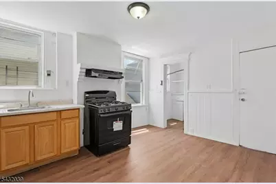 55 Hawkins St, Newark, NJ 07105 - Photo 19