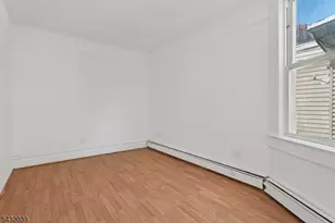 55 Hawkins St, Newark, NJ 07105 - Photo 27