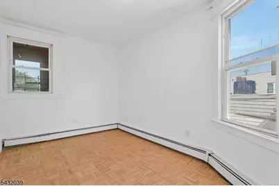 55 Hawkins St, Newark, NJ 07105 - Photo 39