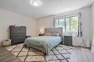 165 Essex Ave, Metuchen, NJ 08840 - Photo 9
