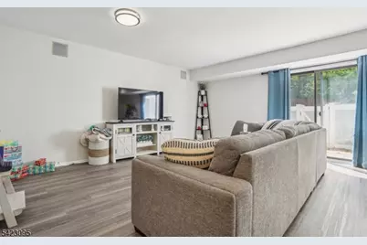 165 Essex Ave #110, Metuchen, NJ 08840 - Photo 1