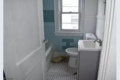 852 Paulison Ave, Clifton, NJ 07011 - Photo 3