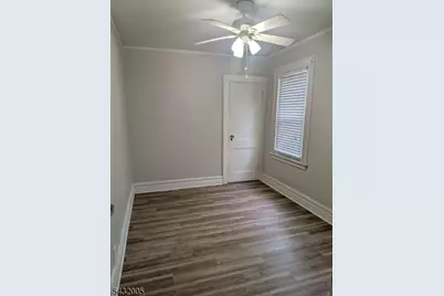 35 Sanford Pl, Newark, NJ 07106 - Photo 5