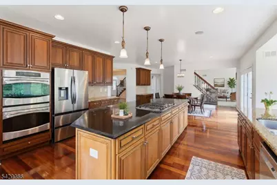18 Todd St, Hillsborough Township, NJ 08844 - Photo 15