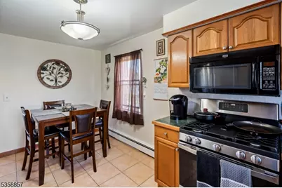 46 Mary Ave, Woodland Park, NJ 07424 - Photo 3