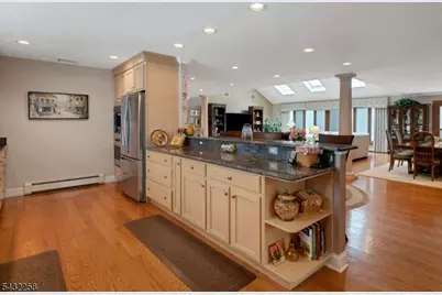 319 S Orange Ave, Livingston, NJ 07039 - Photo 11