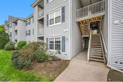213 Stratford Pl, Bridgewater, NJ 08805 - Photo 3