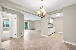213 Stratford Pl, Bridgewater, NJ 08805 - Photo 7