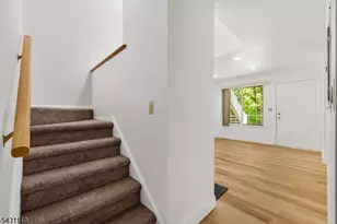 73 Encampment Dr, Bedminster Township, NJ 07921 - Photo 17