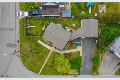 34 Decker Rd, Wanaque, NJ 07420 - Photo 5