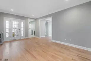 45 N Fullerton Ave, Montclair, NJ 07042 - Photo 5