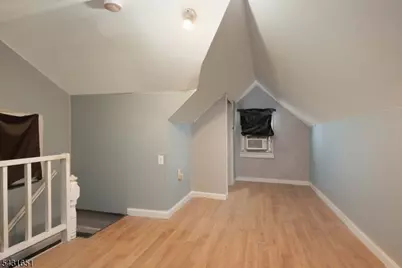 16 E 19th St, Linden, NJ 07036 - Photo 23