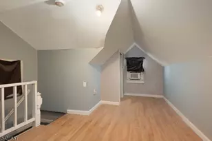16 E 19th St, Linden, NJ 07036 - Photo 23