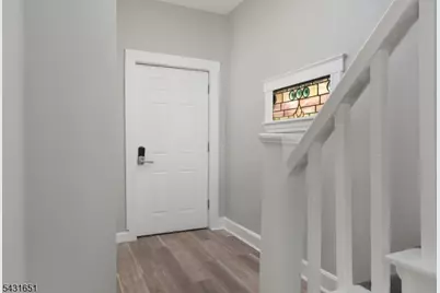 16 E 19th St, Linden, NJ 07036 - Photo 5