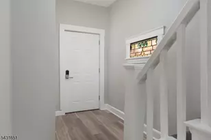 16 E 19th St, Linden, NJ 07036 - Photo 5
