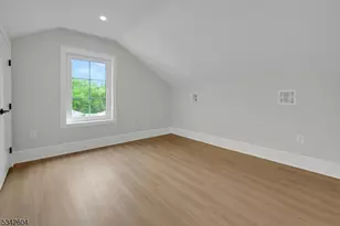 18 Lincoln Ave, Florham Park, NJ 07932 - Photo 35