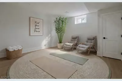 18 Lincoln Ave, Florham Park, NJ 07932 - Photo 37