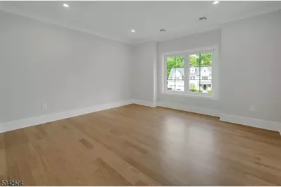 18 Lincoln Ave, Florham Park, NJ 07932 - Photo 21