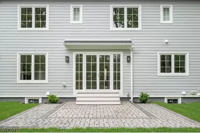 18 Lincoln Ave, Florham Park, NJ 07932 - Photo 7