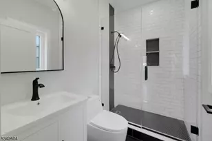 18 Lincoln Ave, Florham Park, NJ 07932 - Photo 33
