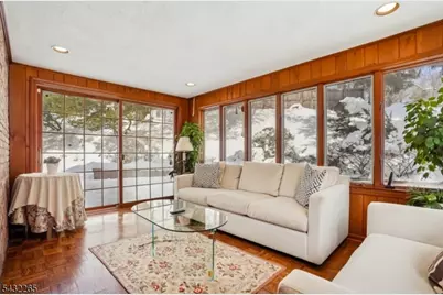 61 Western Dr, Millburn, NJ 07078 - Photo 5