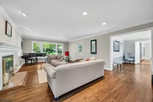 935 Minisink Way, Westfield, NJ 07090 - Photo 5