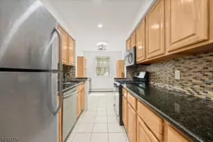 605 Grove St, Clifton, NJ 07013 - Photo 7