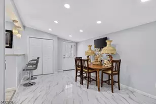 59 Railroad Ave, Phillipsburg, NJ 08865 - Photo 11