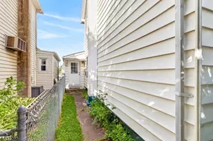 59 Railroad Ave, Phillipsburg, NJ 08865 - Photo 3