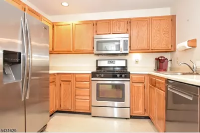 509 Chatfield Dr, Pequannock Township, NJ 07444 - Photo 9
