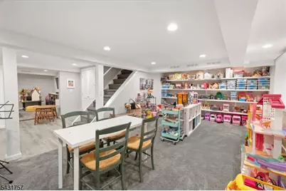 52 Warfield St, Montclair, NJ 07043 - Photo 27