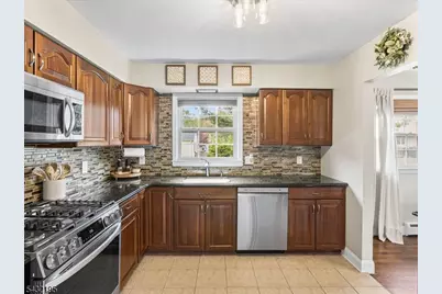 8 Madoc Trl, Jefferson Township, NJ 07438 - Photo 7