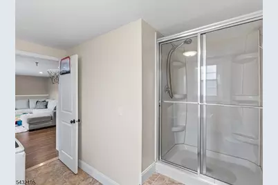 8 Madoc Trl, Jefferson Township, NJ 07438 - Photo 17