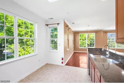 24 Swing Bridge Ln, South Bound Brook Boro, NJ 08880 - Photo 11