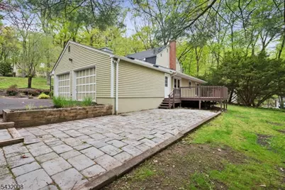 14 Long Ridge Rd, Parsippany, NJ 07869 - Photo 9