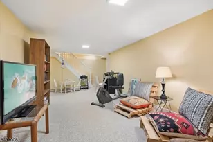 14 Long Ridge Rd, Parsippany, NJ 07869 - Photo 47