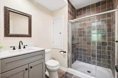 14 Long Ridge Rd, Parsippany, NJ 07869 - Photo 31