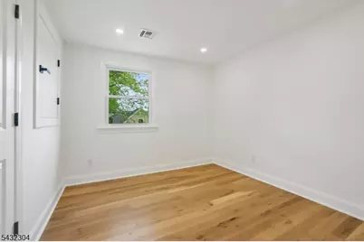 34 Clark St, Summit, NJ 07901 - Photo 23