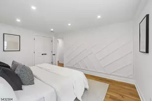 34 Clark St, Summit, NJ 07901 - Photo 17