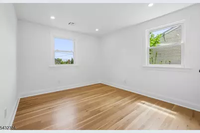 34 Clark St, Summit, NJ 07901 - Photo 21