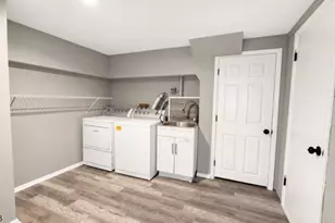 36 Mountain Ave, Rockaway Township, NJ 07866 - Photo 21