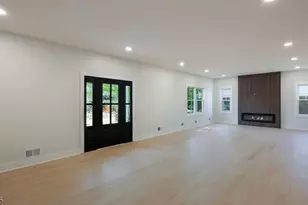 941 Beverly Dr, Westfield, NJ 07090 - Photo 9