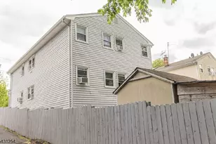 555 Jackson Ave, Rahway, NJ 07065 - Photo 3