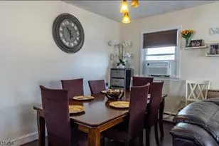 555 Jackson Ave, Rahway, NJ 07065 - Photo 21