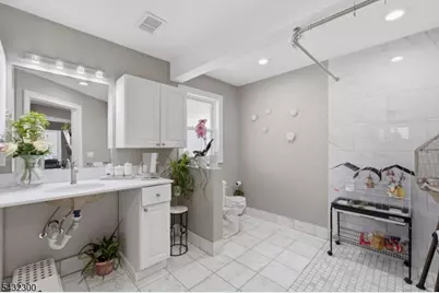 32 Willard St, Garfield, NJ 07026 - Photo 15