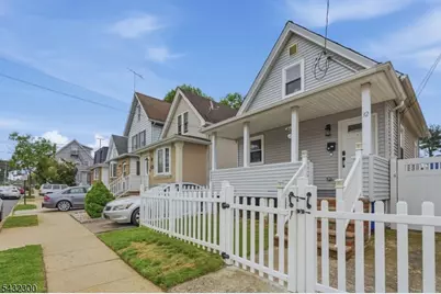 32 Willard St, Garfield, NJ 07026 - Photo 3